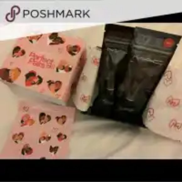 MAC Cosmetics | Perfect Pairs Lipstick Bundle - Picture 2 of 2